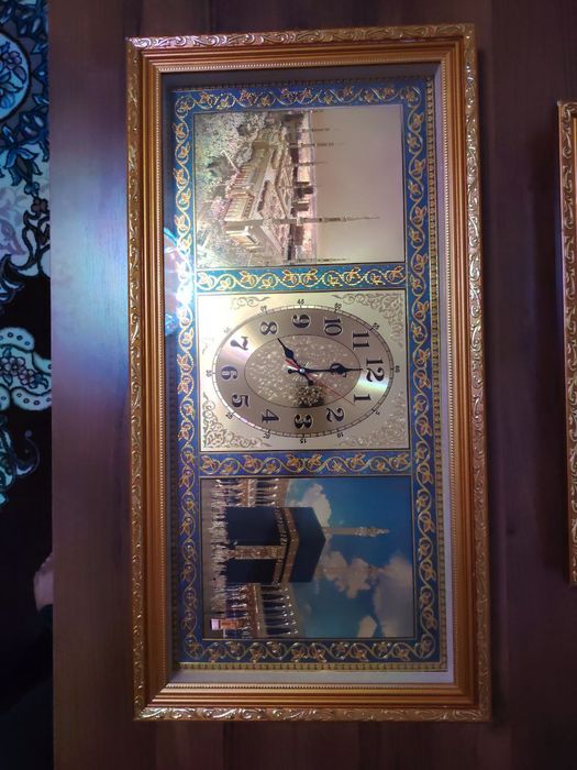 Soat devorga ilinadigan