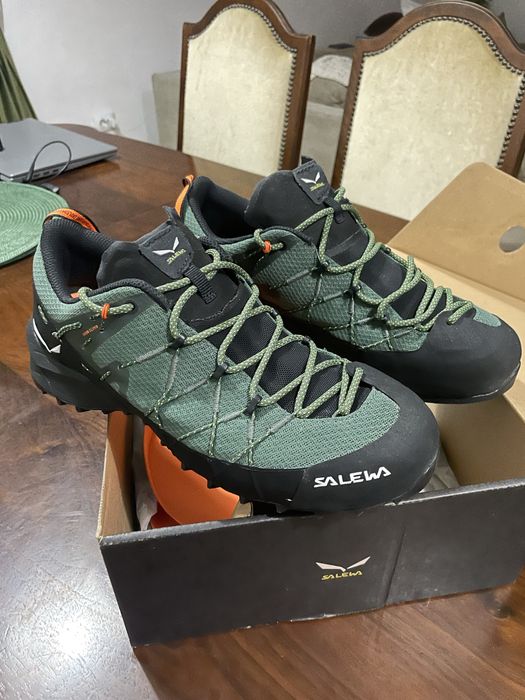 Vând  Salewa  Wildfire  2