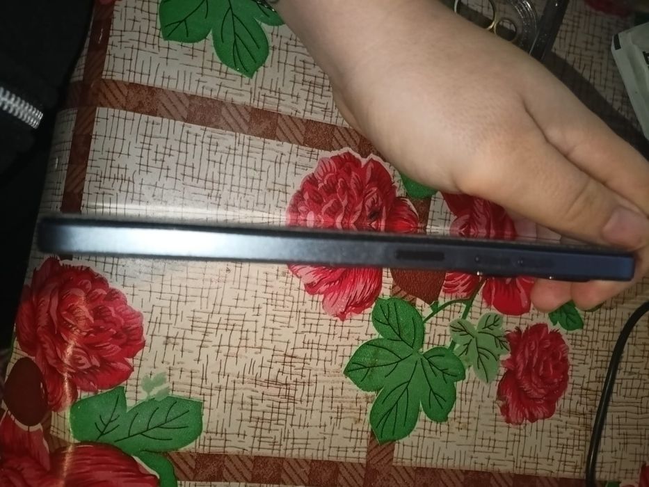 Vând telefon tecno spark