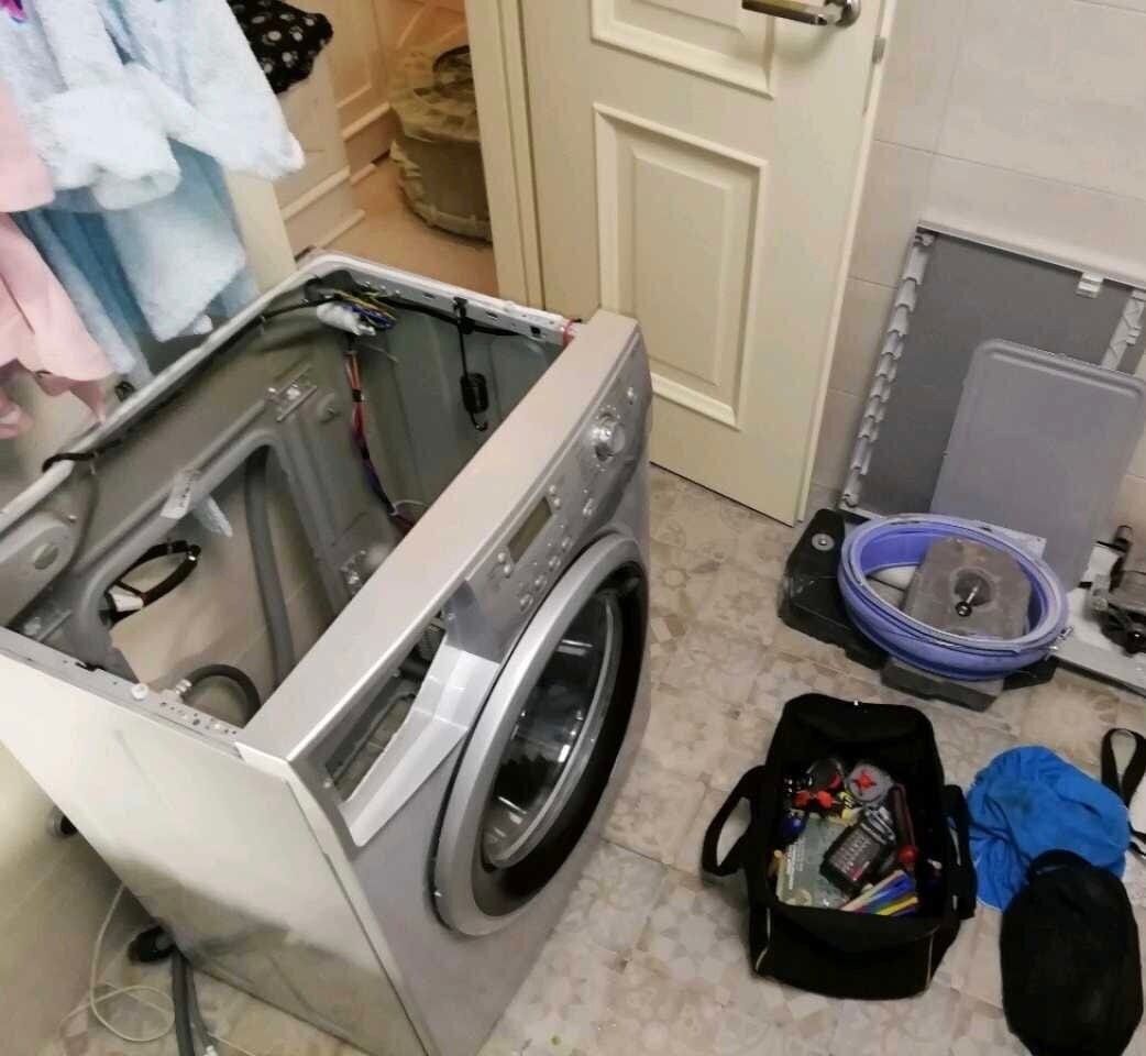 Ремонт стиральных Машин на дому.