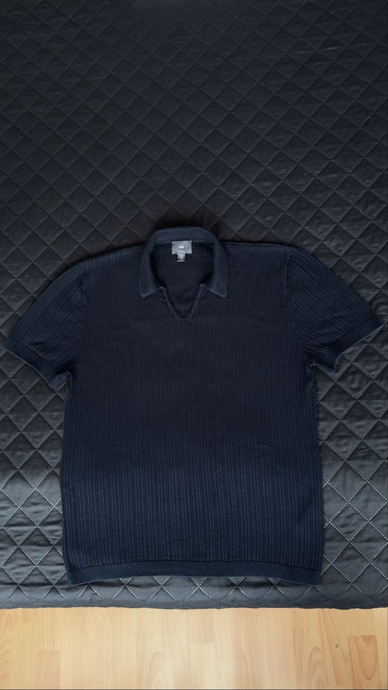 Polo тениска с отворена яка