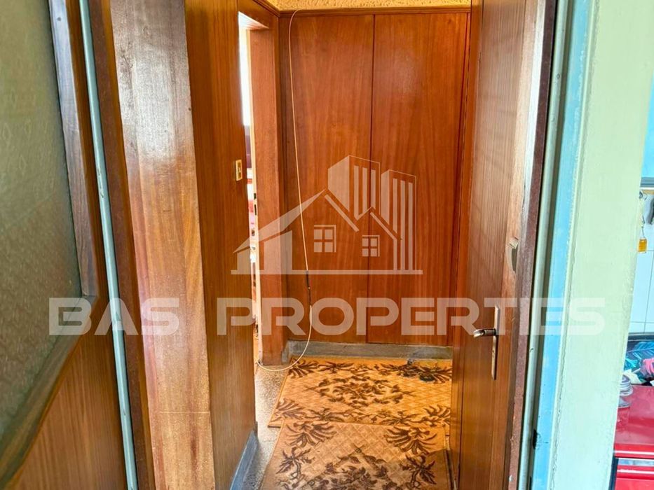 Продава се Тристаен апартамент в София, Красна поляна 3 - 84 кв.м за 2000 €/кв.м - Снимка #8