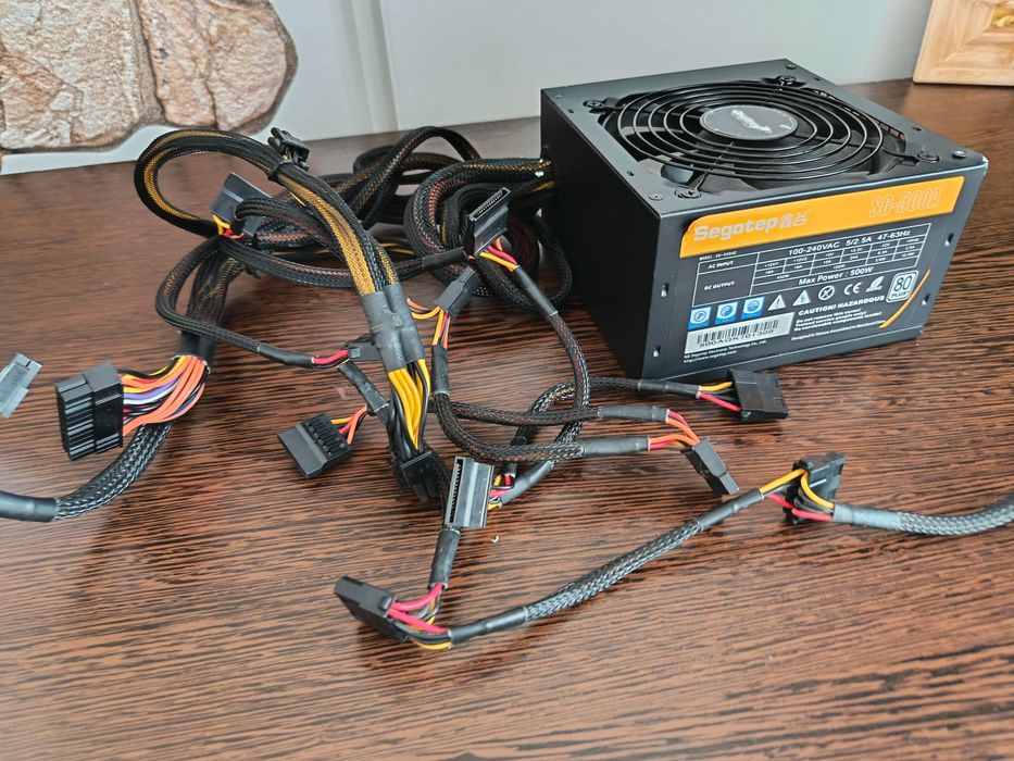 Vând sursa pc 500w