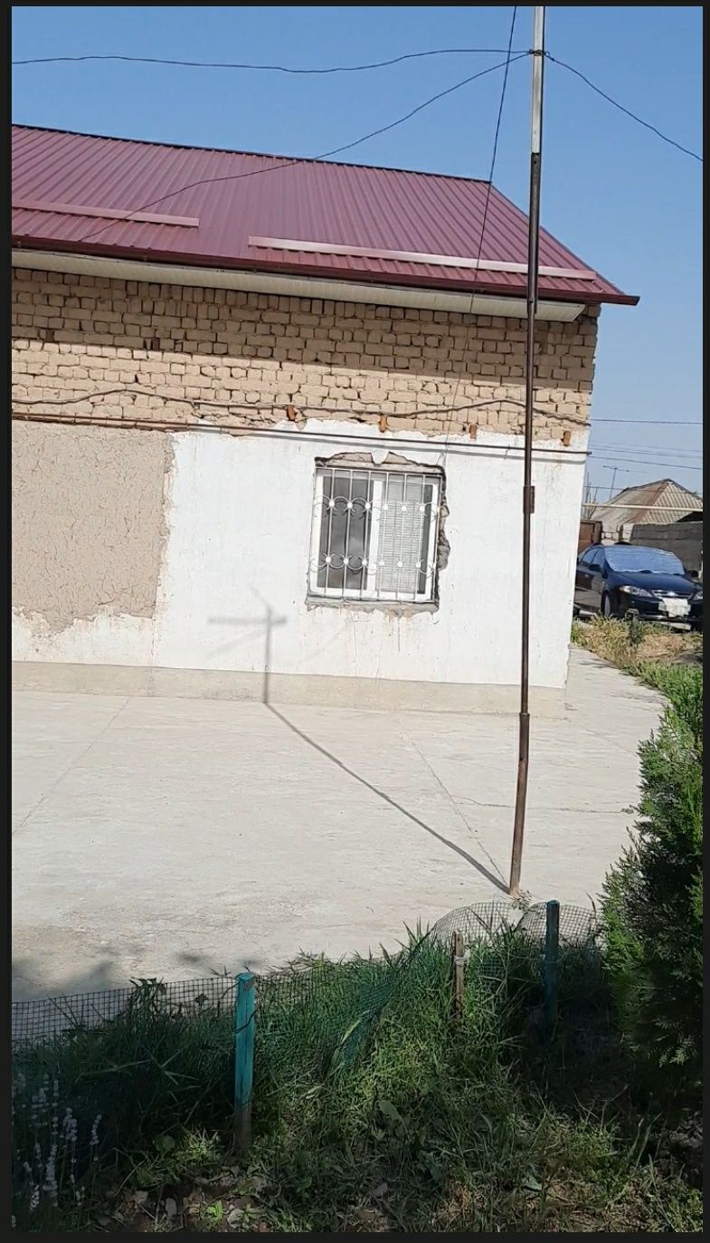 Продам свой дом Уртачирчикский район ,Халкобод махаля , 13,5 сотки
