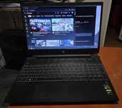 Laptop HP Pavilion 15-ec0010nq