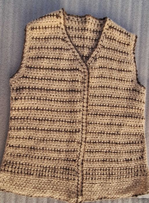 Елек 100% вълна без ръкав и без копчета НОВ