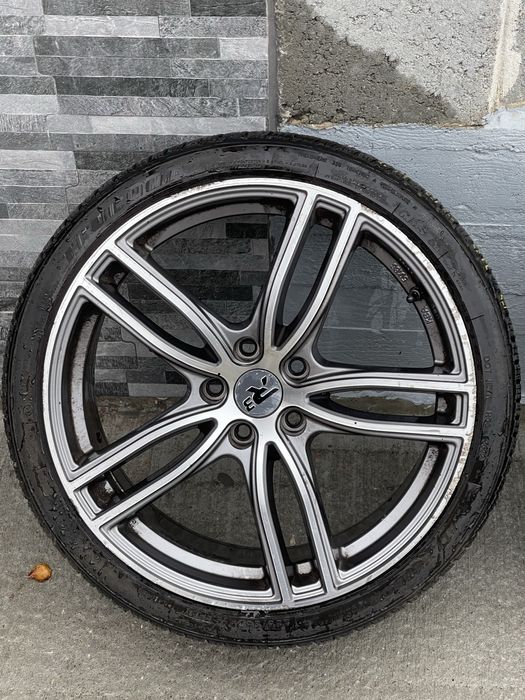 Джанти R3 19’ с всесезонни гуми tracmax 235/35/19 ET 45, 8.5Jx19 5x112