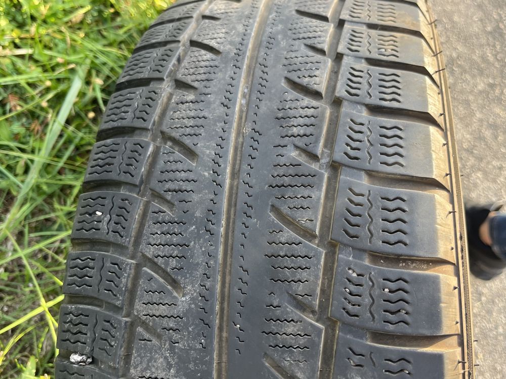 Гуми 215/65 R16C
