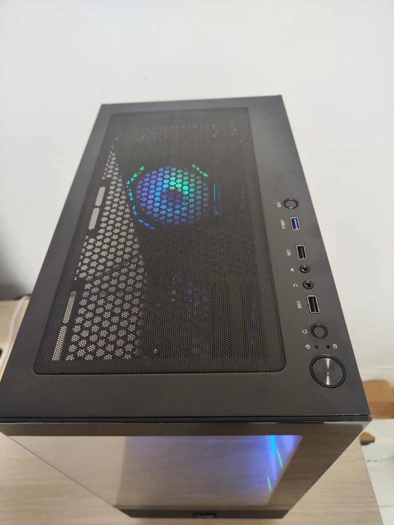 Геймърски компютър Ryzen 5 3600, RX 5700 XT, 16GB RAM, 512GB SSD