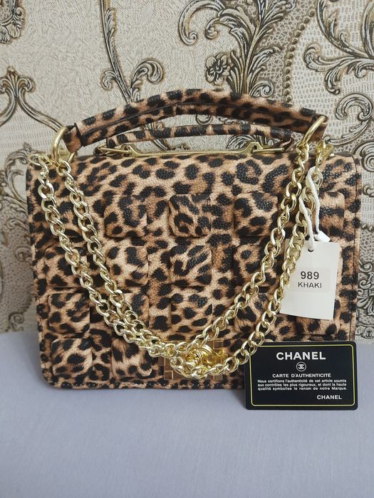 Сумочка модная .