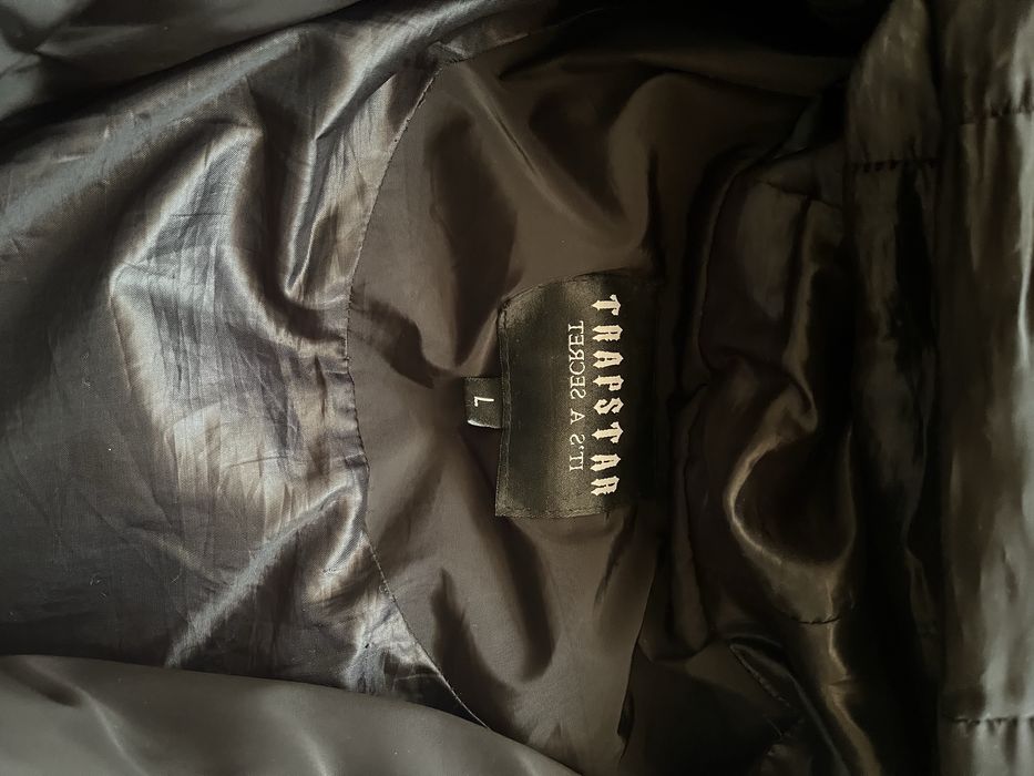 Trapstar  яке  СПЕШНО