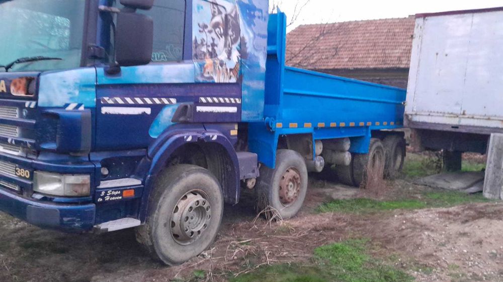 Vând SCANIA 8x4 Basculantă