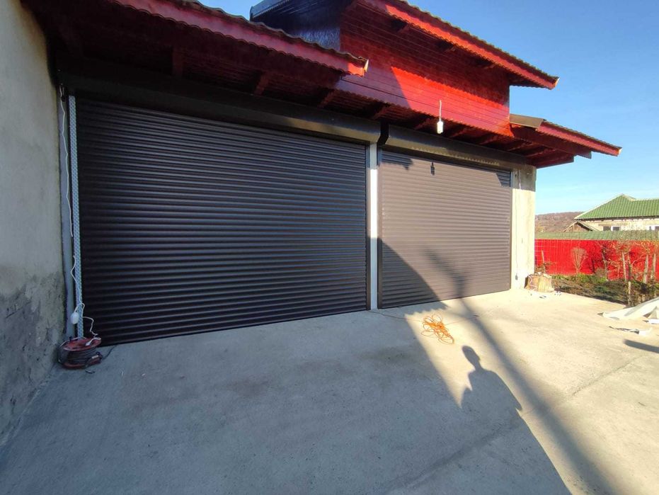 Rulouri tip usi, cu lamela 55,77 pentru garaje.