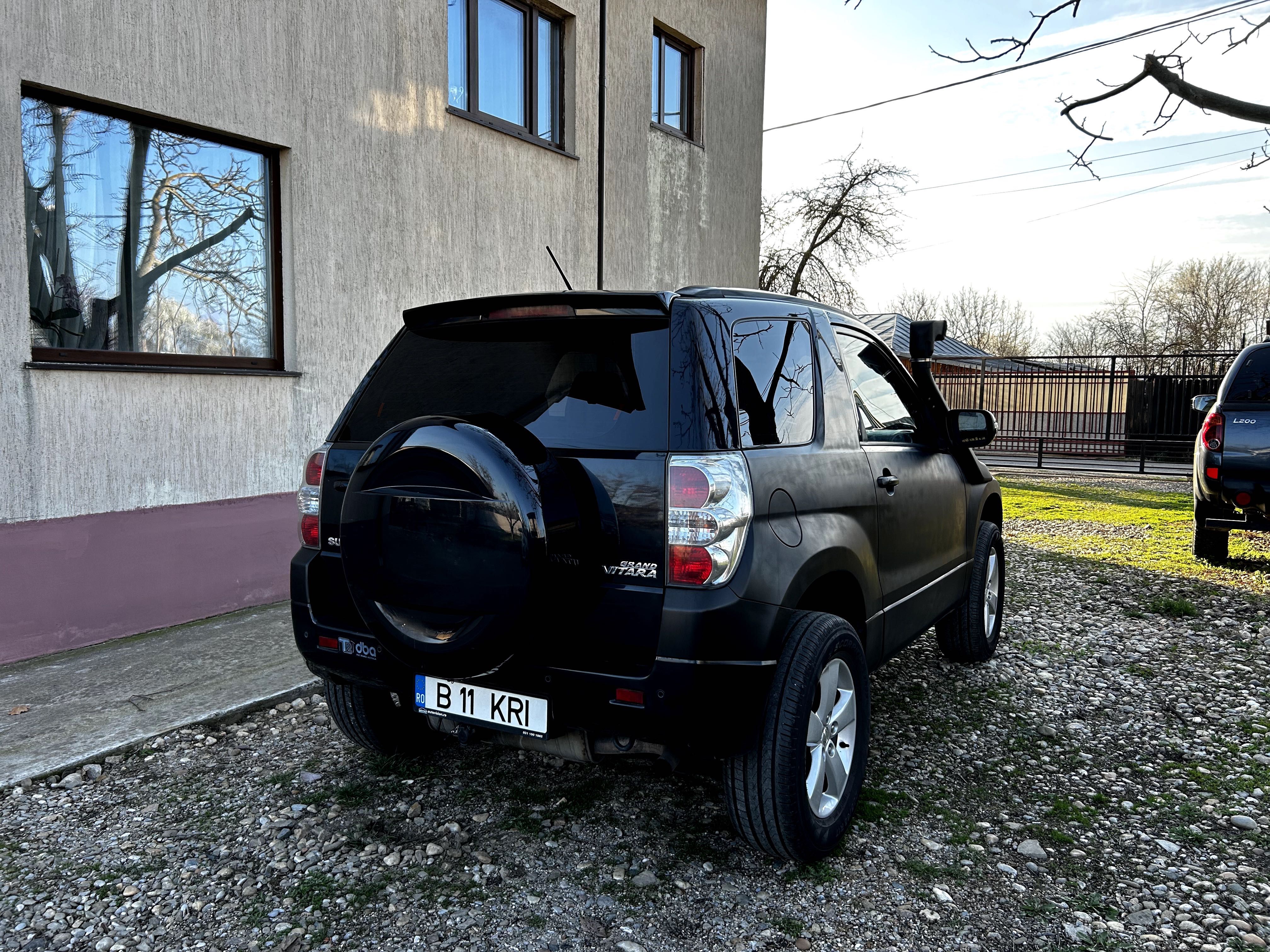 Vand Suzuki Grande Vitara 2.4 automat