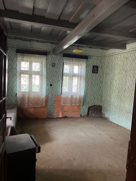 Vind Casa in Cislaz jud Bihor la 60km de Oradea