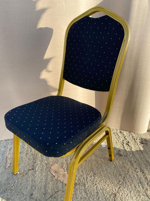 Scaune de vanzare tapițate