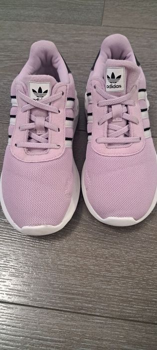 Adidas детски маратонки 27