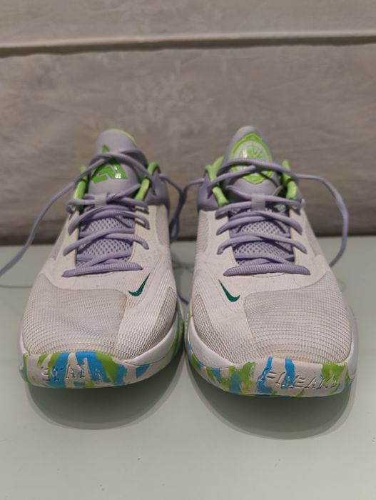 Маратонки Nike Zoom Freak 4