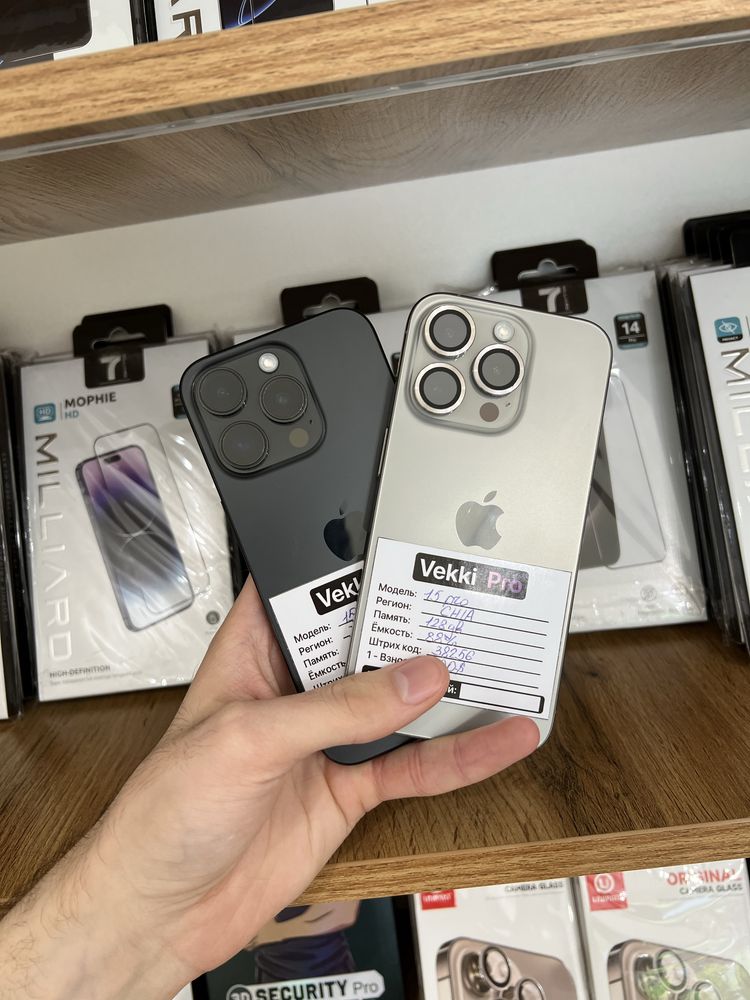 Iphone 15 pro Natural , Black sotiladi nasiya savdoga