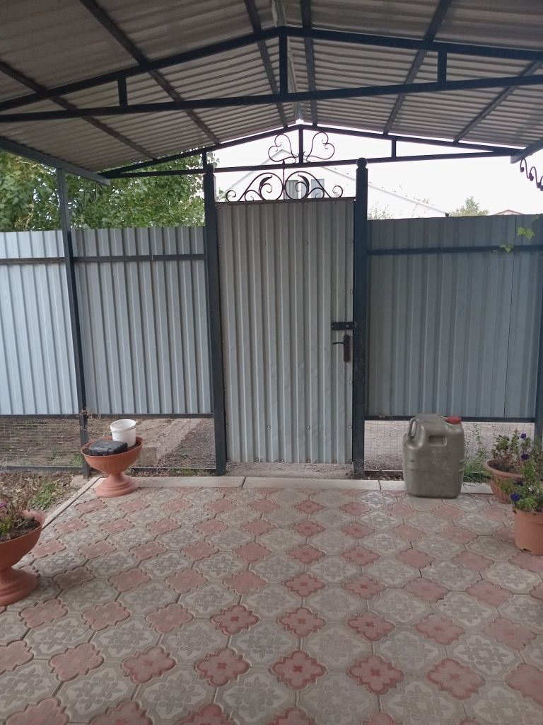 Продам    Котедж в Асане