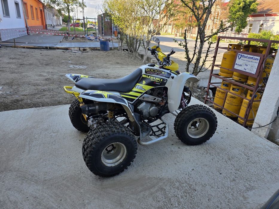 Suzuki quad 250cm