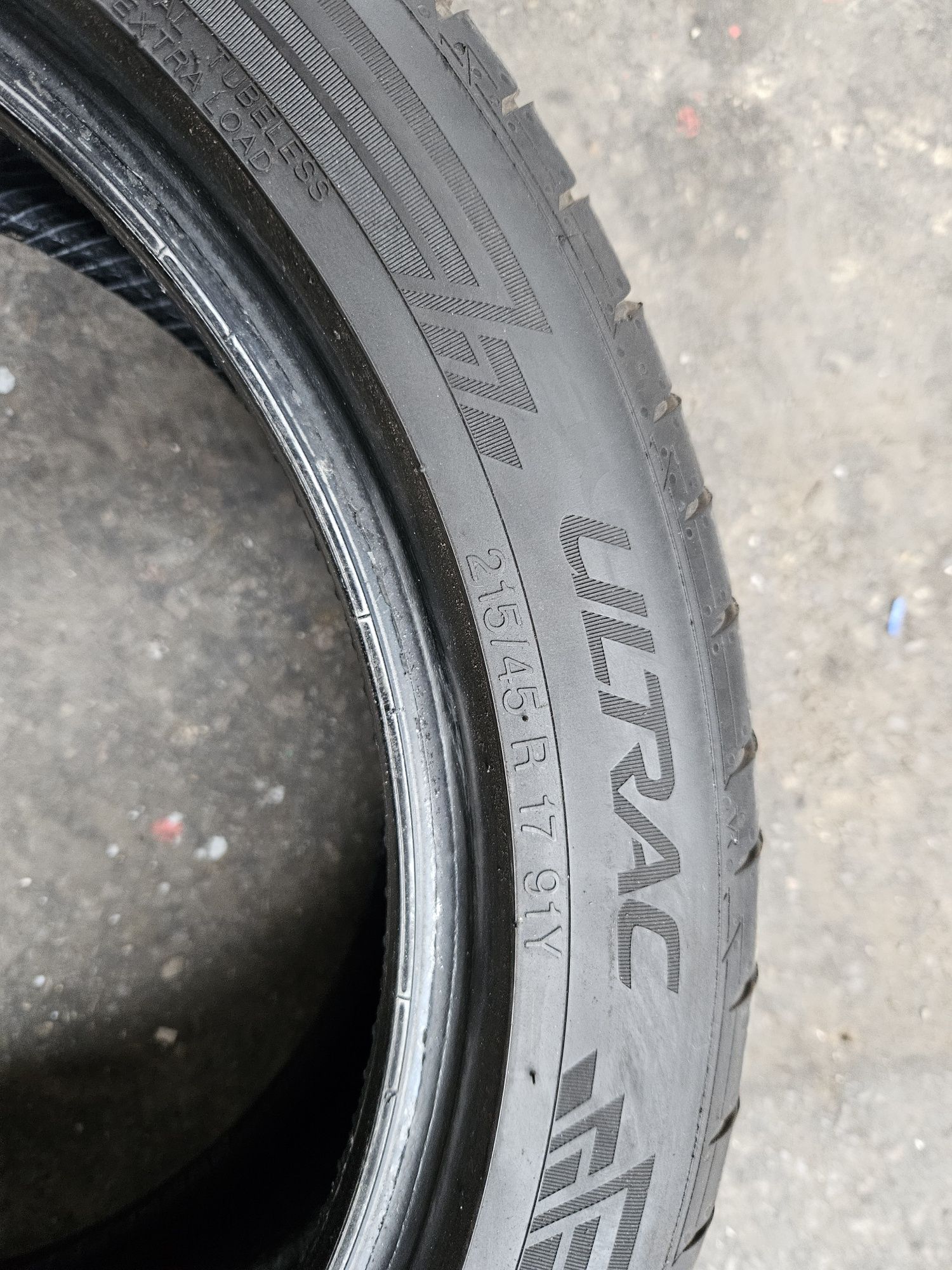 Продавам гуми 215/45/17