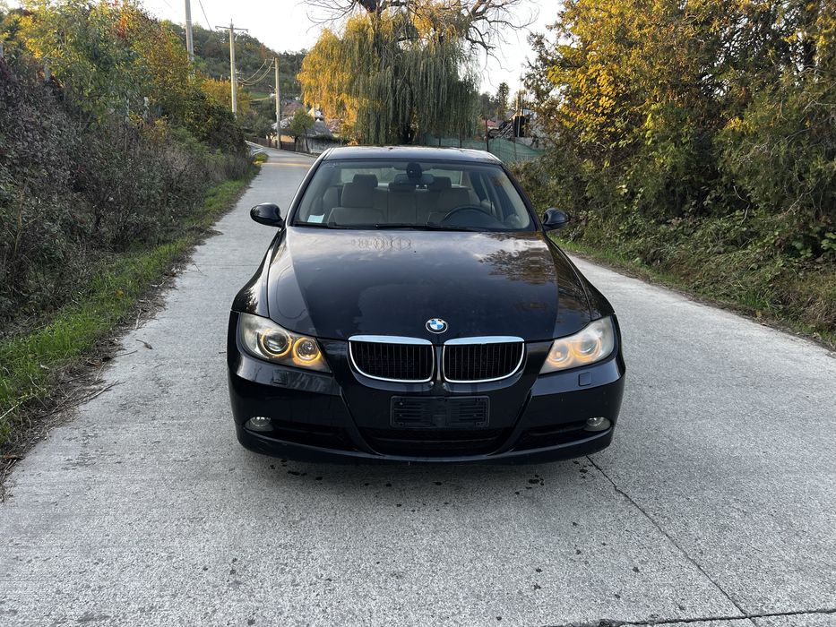 De vanzare Bmw e90 163cp