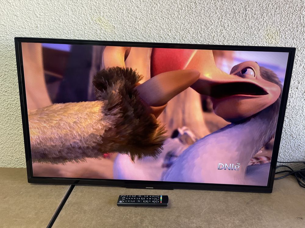 Телевизор GRUNDIG Full HD LED 40” - 40VLE4720