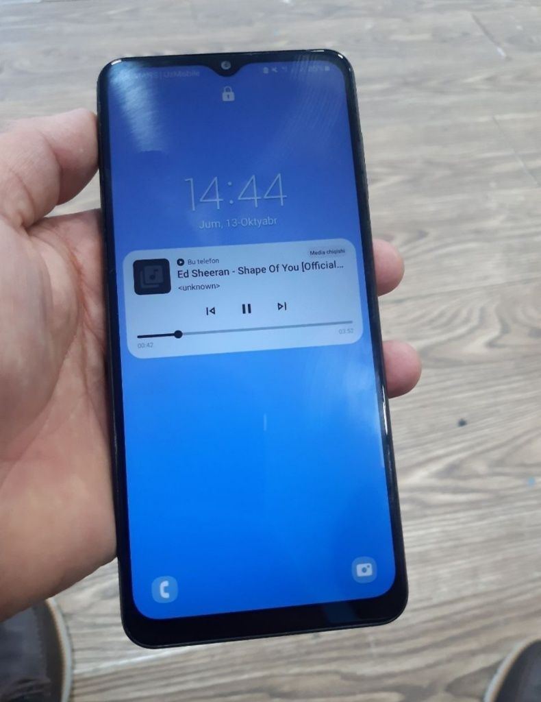 Samsung Galaxy A12