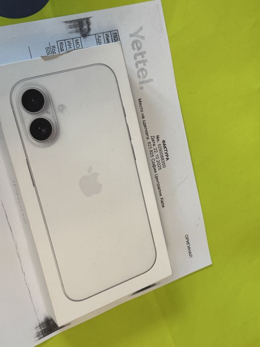 ЧИСТО НОВ 128GB iPhone 16 5G Yettel Гаранция 2028г. White