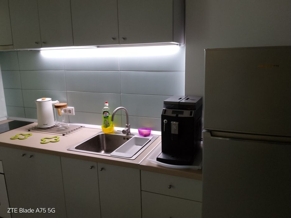 Vand studio decomandat la cheie, 42mp, 100 m de plajă, strada D25 nr90