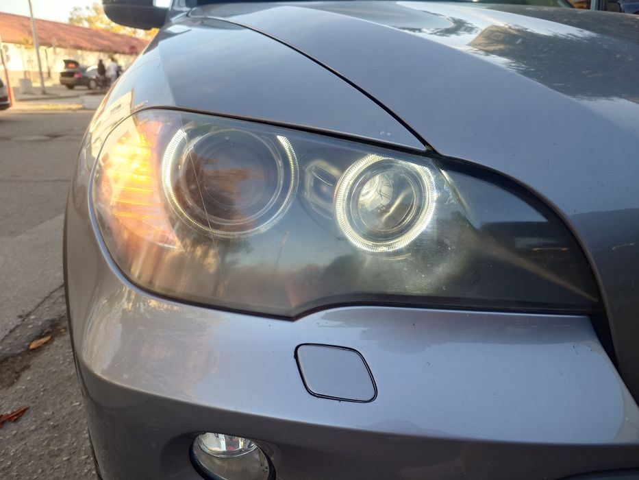 Фарове за BMW e70 dynamic xenon оборудвани