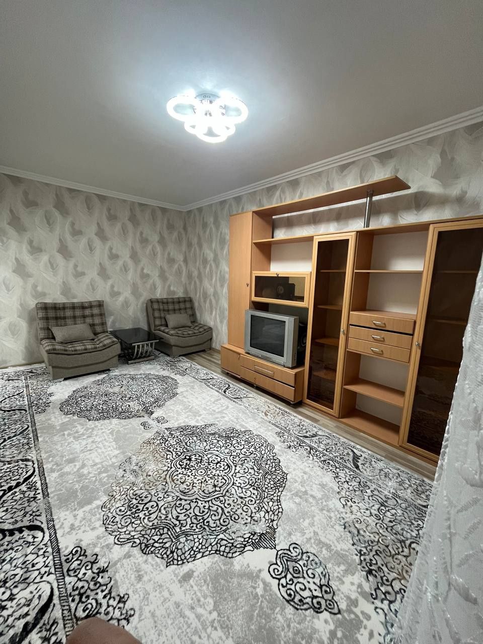 Продаётся 2- комнатная квартира Кушбеги