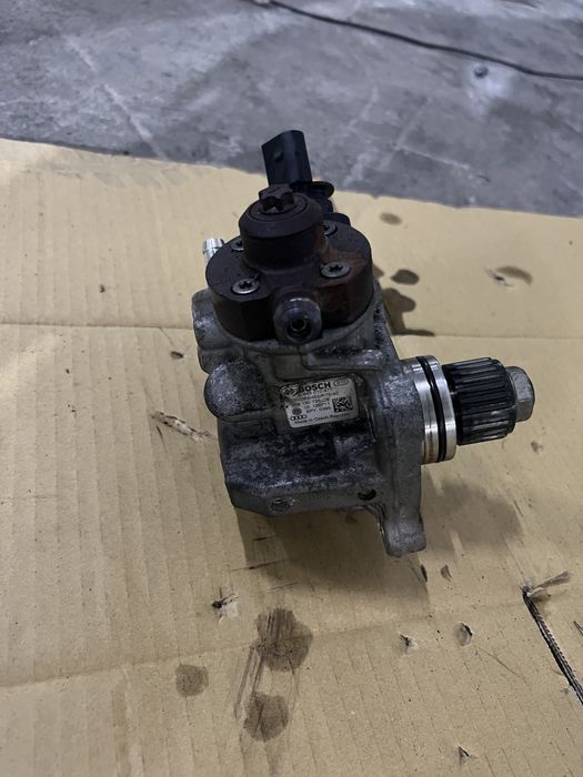 Pompa Inalta/Inalte Audi A5/A6/A7 3.0 tdi cod 059130755 CB