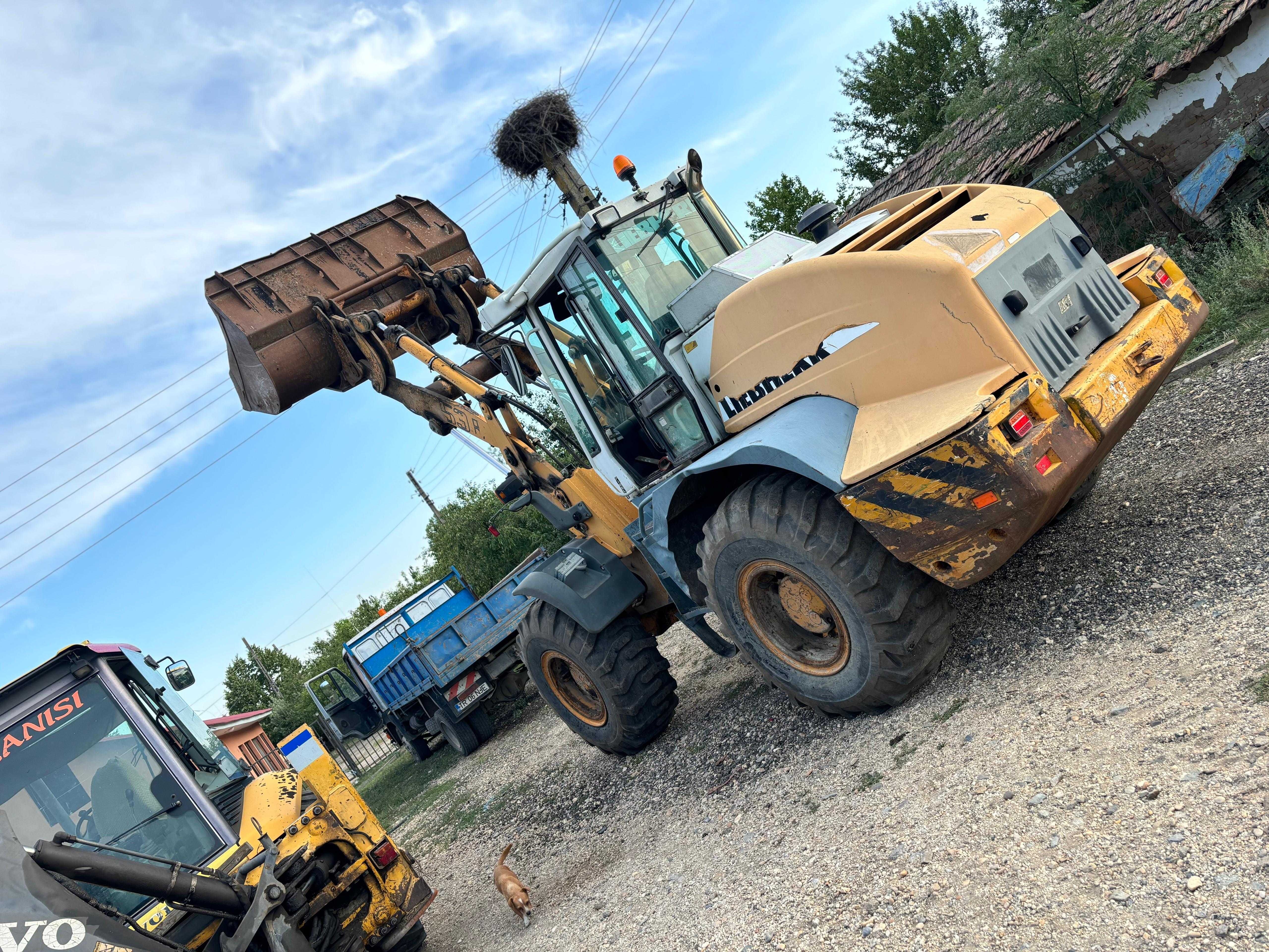 Incarcator vola Liebherr 538 an 2004