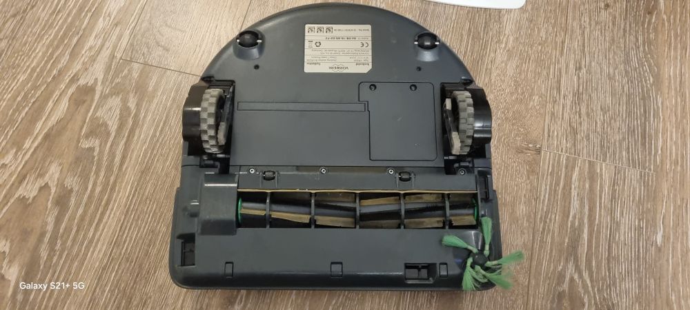 Aspirator robot Vorwerk Kobold VR200