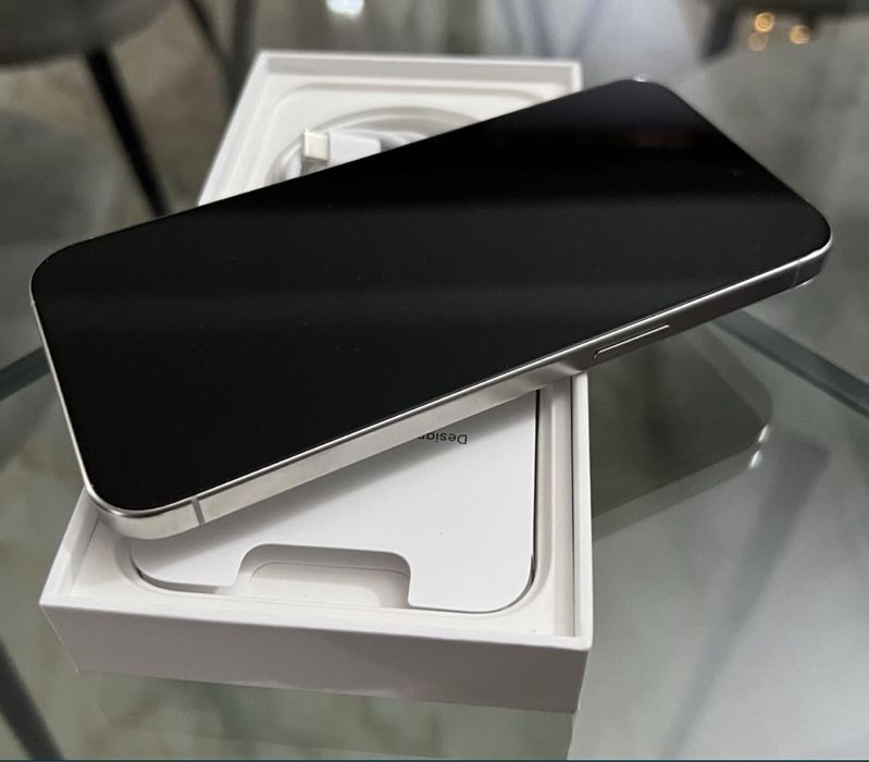 Iphone 15 pro max impecabil !