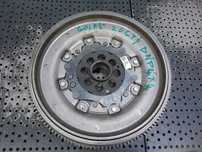 volanta masa dubla 2.0 tsi gti dnp  vw golf 8 4x4 pentru cutie automata 05l105266j