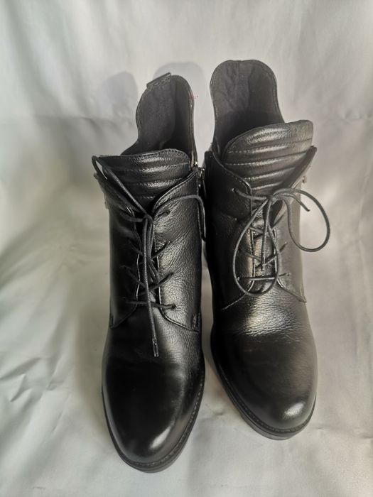 Боти естествена кожа, номер 40