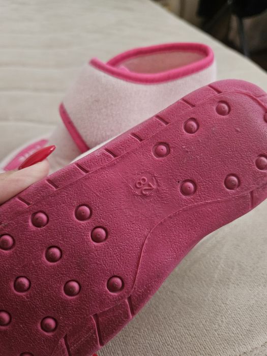 Пантофи за момиче 28н.