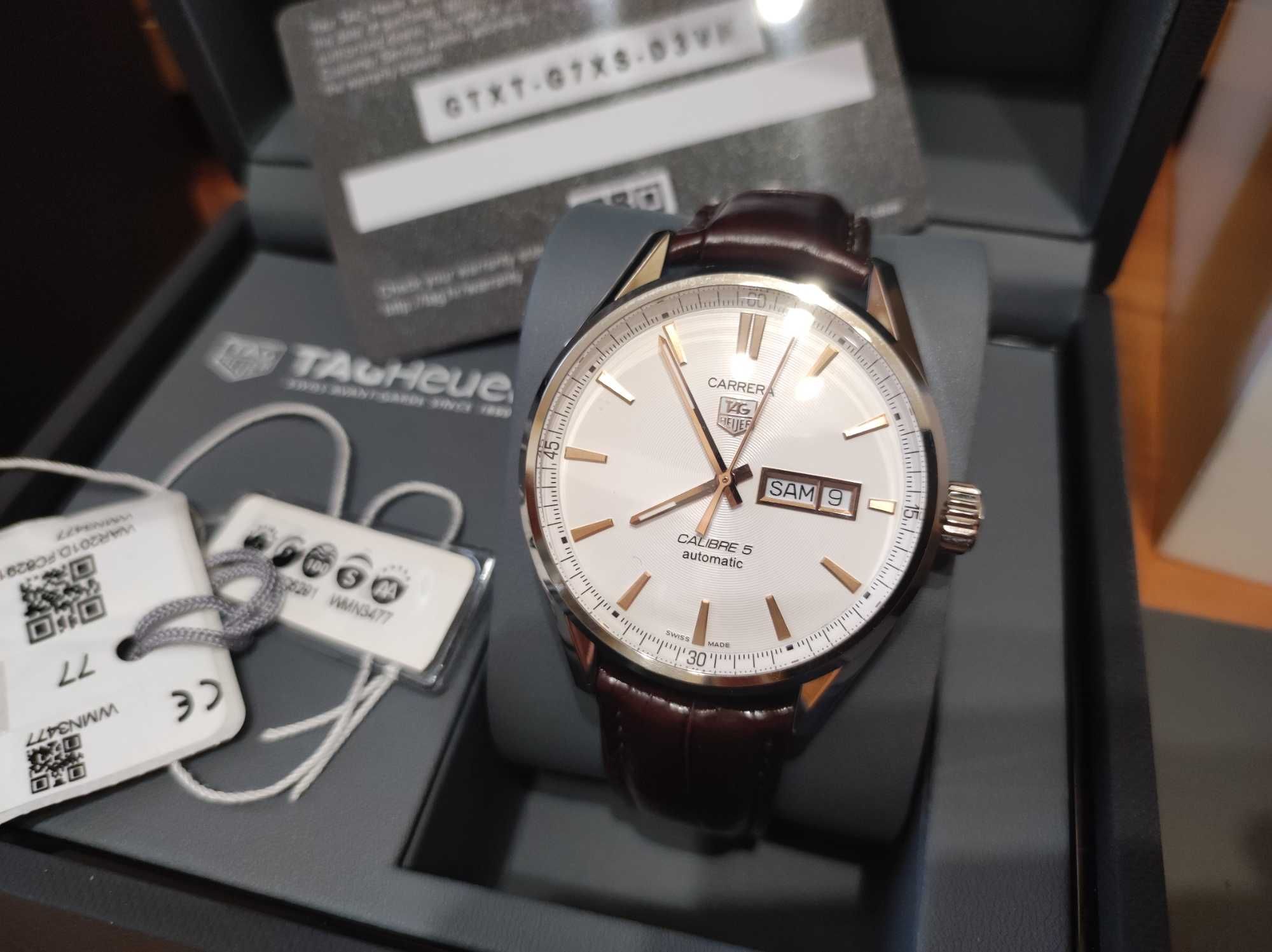Уникат TAG HEUER CARRERA Calibre 5 DAY-DATE WAR201D Мъжки Часовник Нов