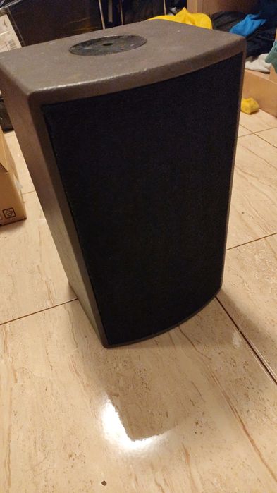 Consolă numark,boxe L'acoustics,boxe Rcf acustica