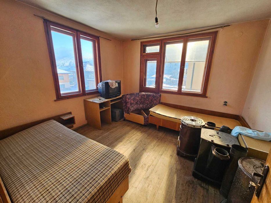 Продава се Къща в Велинград - 240 кв.м за 632 €/кв.м - Снимка #13