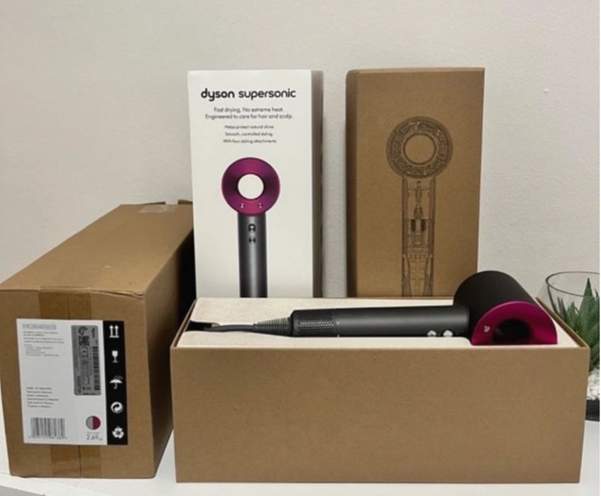 Vând Dyson SuperSonic