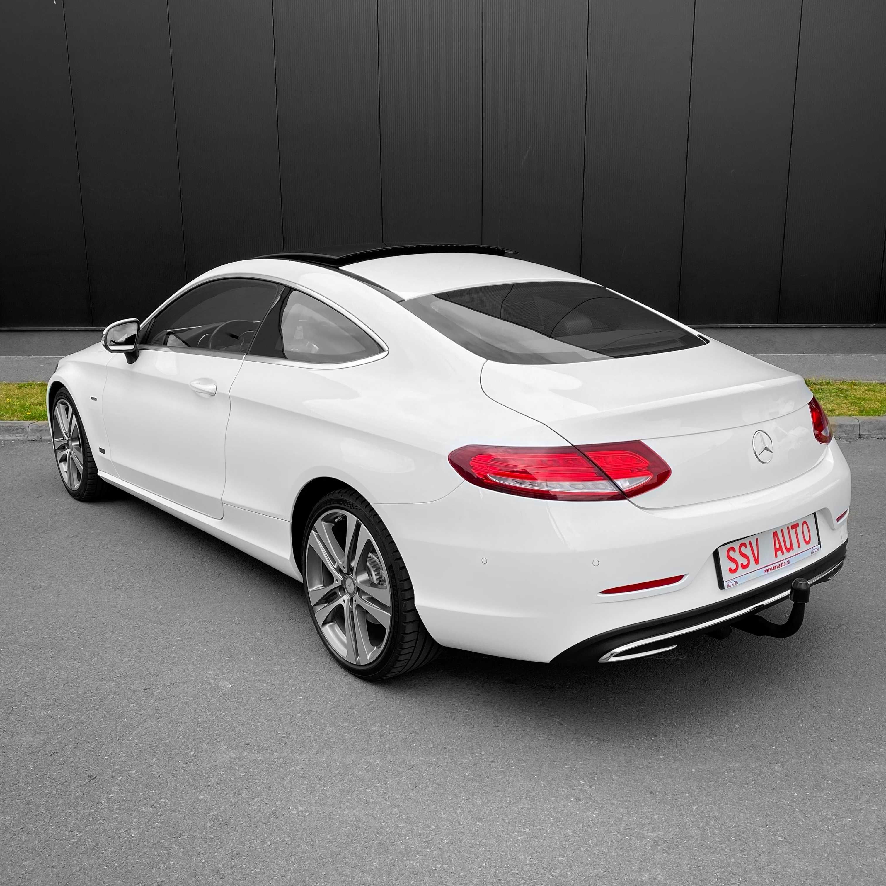 Mercedes-Benz C-Class C205 Coupe Edition 1 Luger Panoramic 2016 Alb