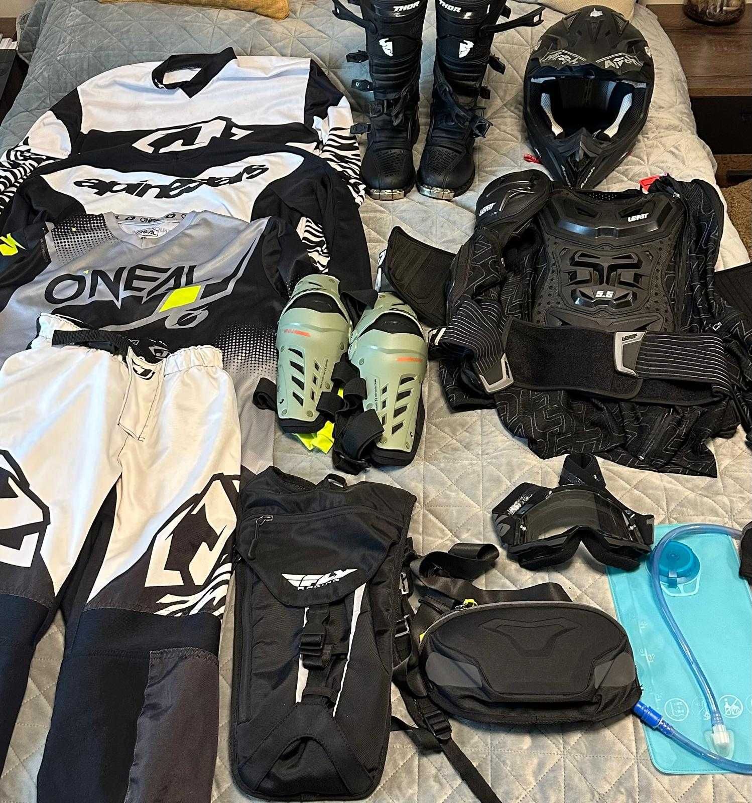 Set complet de echipament pentru motocross