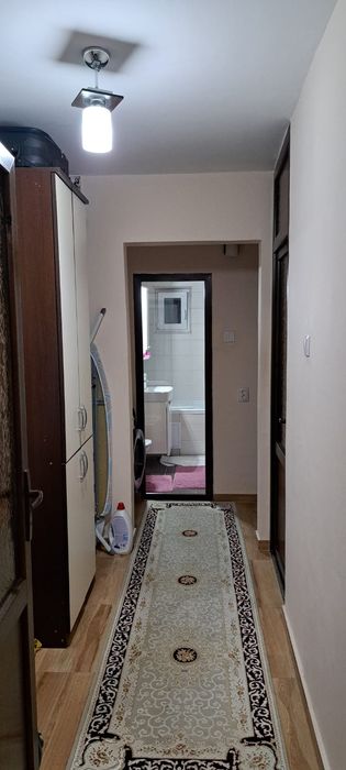 vand apartament 3 camere dec zona uniri