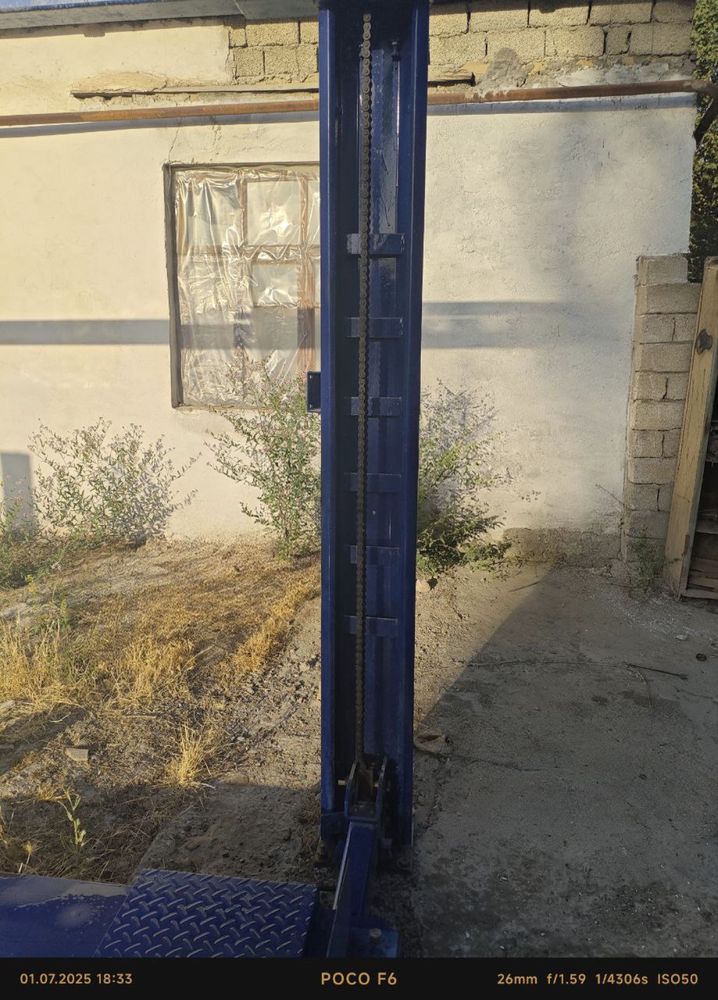 Продаётся четырёхстоечный автомобильный подъёмник