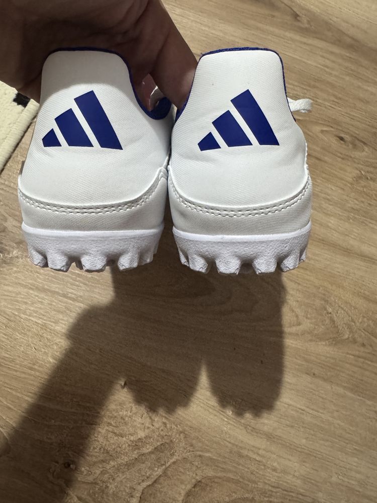 Adidasi fotbal Adidas F50