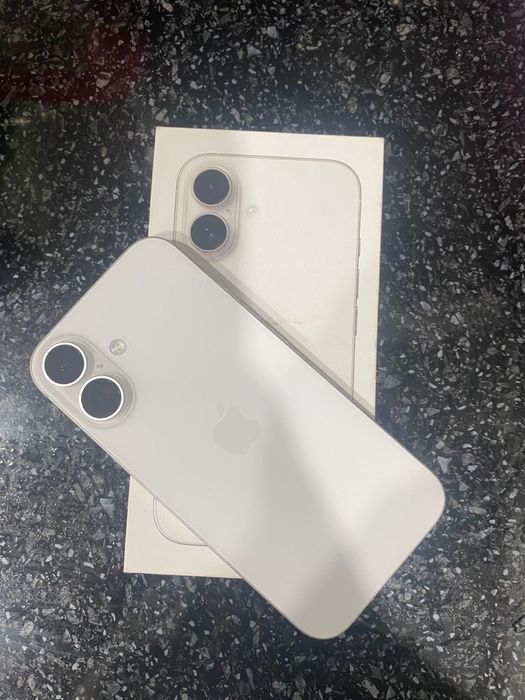 iPhone 16 с гарантией
